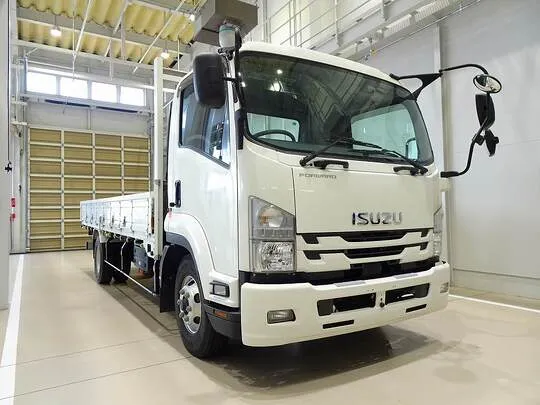フォワード 3.5t 標準ベッドレス 平ボデー 210ps