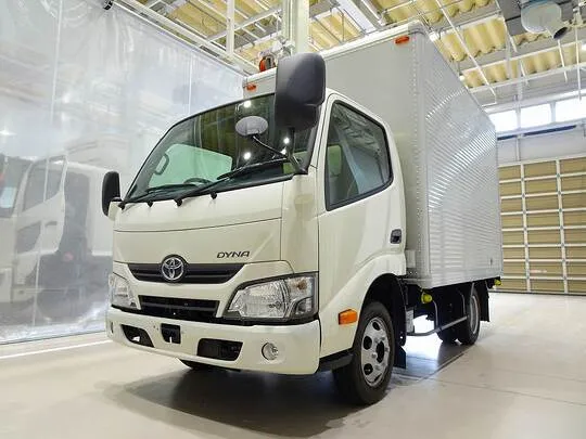 ダイナ 1.35t FJL Wタイヤ アルミバン