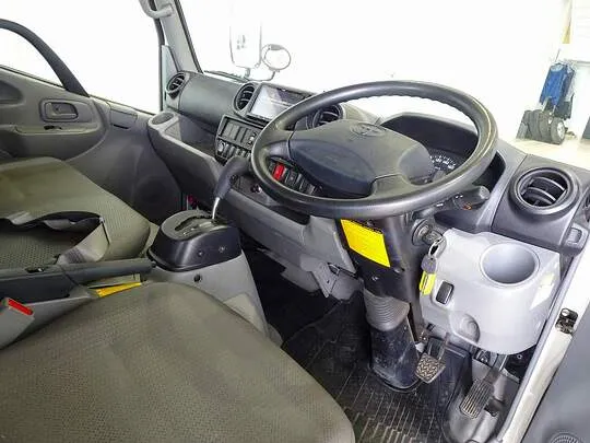 ダイナ 0.95t 4WD FJL Sタイヤ Wキャブ