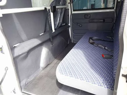 エルフ 1.55t 4WD FFL Wタイヤ Wキャブ