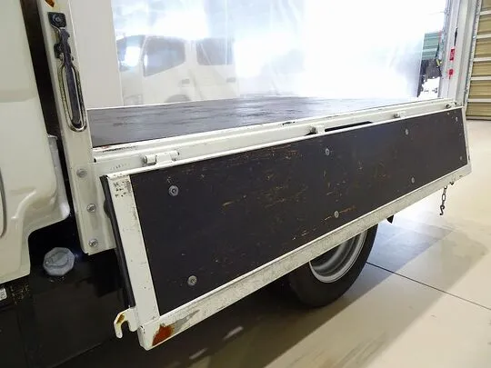 エルフ 1.55t 4WD FFL Wタイヤ Wキャブ