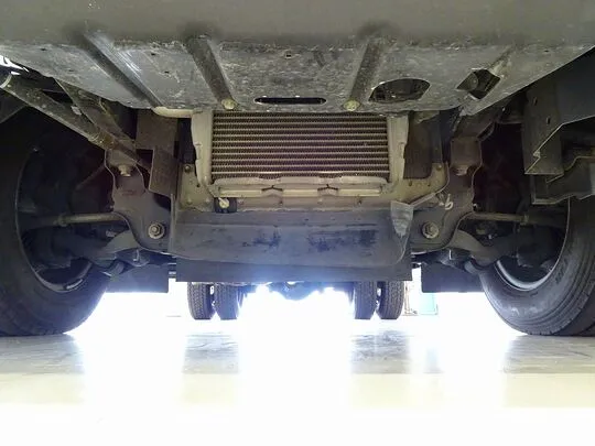 【年次点検済】デュトロ 2.85t FJL 標準セミロング タダノ4段クレーン付