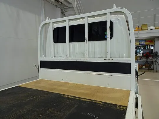 トヨエース 2t 4WD 高床 標準セミロング Wキャブ/垂直PG付
