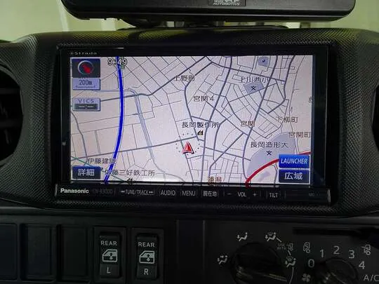 デュトロ 2t 4WD 高床 標準セミロング Wキャブ/アーム式PG付
