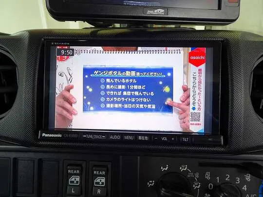 デュトロ 2t 4WD 高床 標準セミロング Wキャブ/アーム式PG付