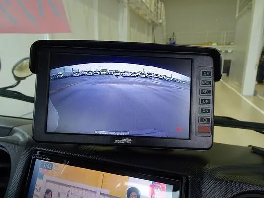 デュトロ 2t 4WD 高床 標準セミロング Wキャブ/アーム式PG付