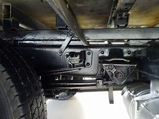 デュトロ 2t 4WD 高床 標準セミロング Wキャブ/アーム式PG付