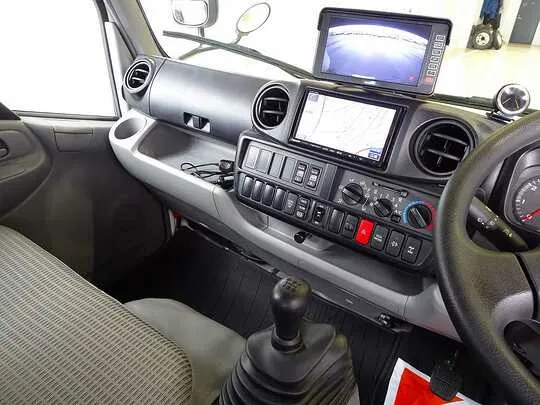 デュトロ 2t 4WD 高床 標準セミロング Wキャブ/アーム式PG付