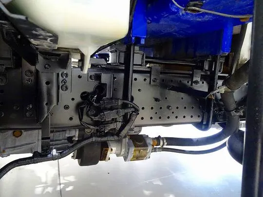 【年次点検済】フォワード 4.8t 増トン 標準ベッド付 タダノ4段クレーン付 240ps