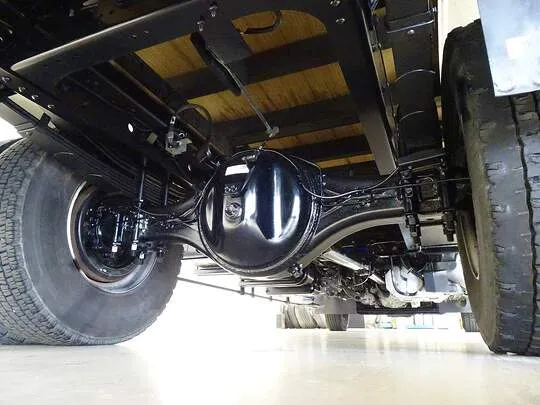 【年次点検済】フォワード 4.8t 増トン 標準ベッド付 タダノ4段クレーン付 240ps