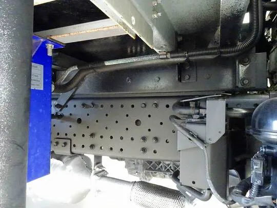 エルフ 3t 高床 ワイドロング 低温冷凍車 スタンバイ/格納ゲート付