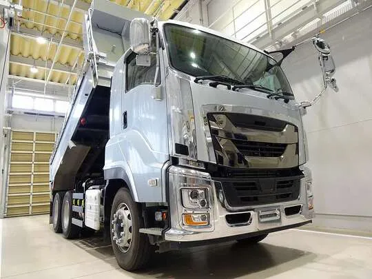 ギガ 9.2t 3軸 2デフ ダンプ 380ps