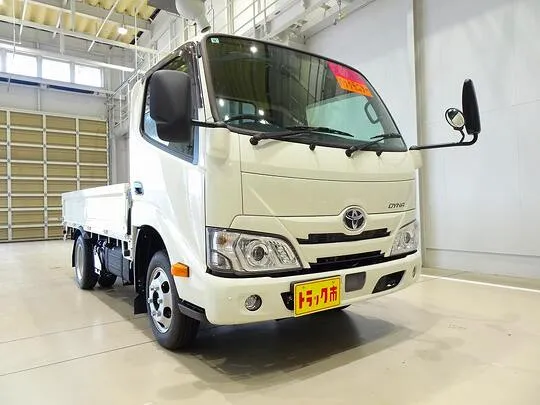 ダイナ 1.75t FJL Wタイヤ 平ボデー 未使用車