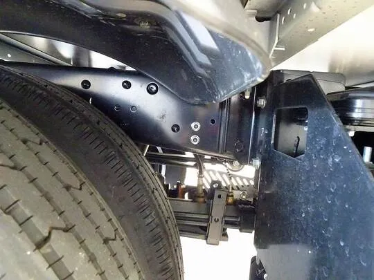 ダイナ 1.75t FJL Wタイヤ 平ボデー 未使用車