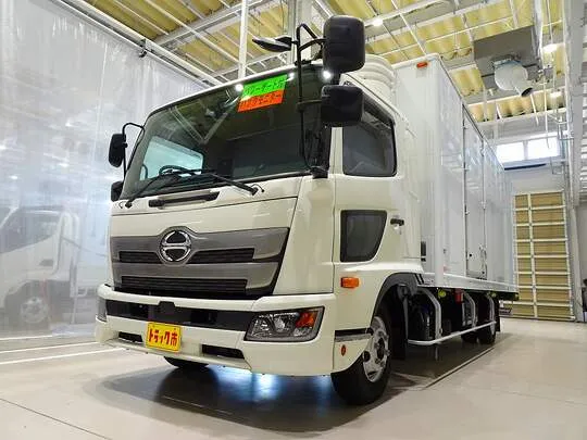 レンジャー 2.25t ワイドベッド付 低温冷凍車 格納ゲート付 リアエアサス 240ps