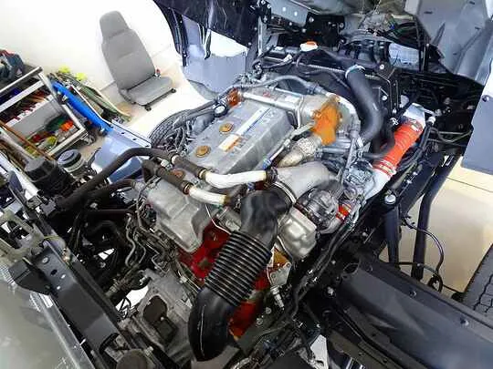レンジャー 2.25t ワイドベッド付 低温冷凍車 格納ゲート付 リアエアサス 240ps