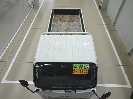 エルフ 2t 4WD FFL 標準 平ボデー 総重量5t未満
