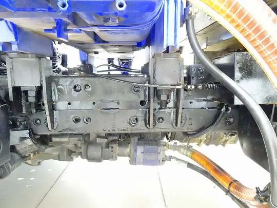 エルフ 3.65t 高床 標準セミロング タダノ4段クレーン付