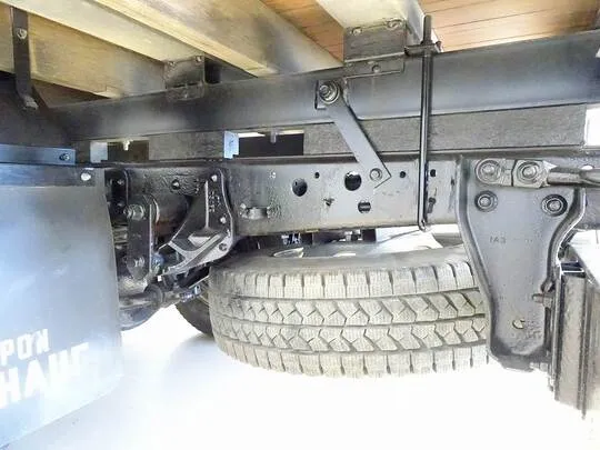 エルフ 3.65t 高床 標準セミロング タダノ4段クレーン付