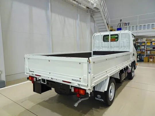 ダイナ 1.25t 4WD FJL Sタイヤ 平ボデー