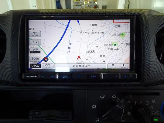 【年次点検済】デュトロ 2.85t FJL 標準セミロング タダノ4段クレーン付