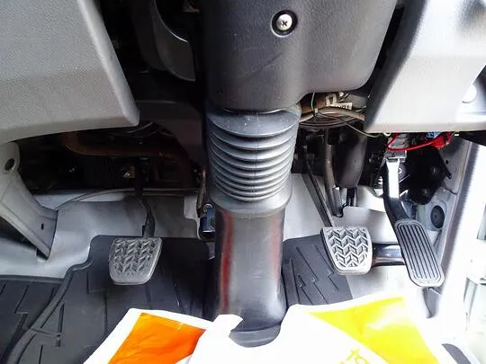 【年次点検済】デュトロ 2.85t FJL 標準セミロング タダノ4段クレーン付