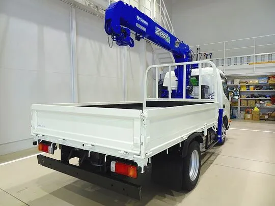 【年次点検済】デュトロ 2.85t FJL 標準セミロング タダノ4段クレーン付