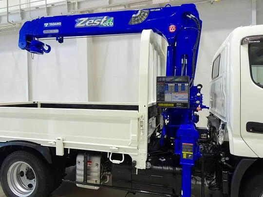 【年次点検済】デュトロ 2.85t FJL 標準セミロング タダノ4段クレーン付