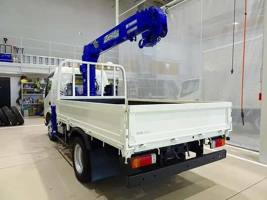【年次点検済】デュトロ 2.85t FJL 標準セミロング タダノ4段クレーン付
