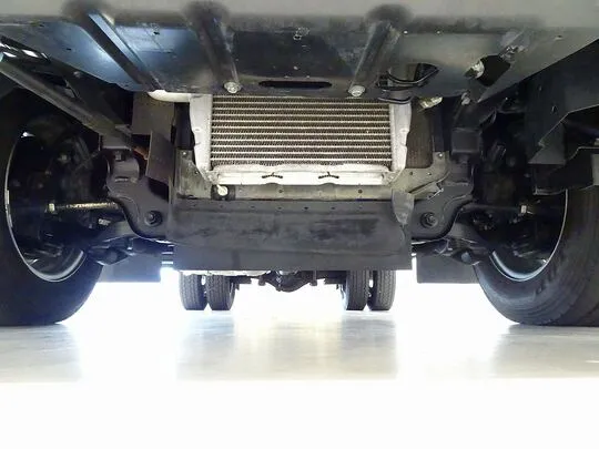 【年次点検済】デュトロ 2.85t FJL 標準セミロング タダノ4段クレーン付