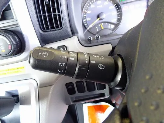キャンター 1.9t 4WD 高床 標準 アルミバン
