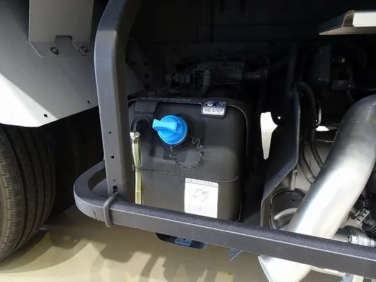 キャンター 1.9t 4WD 高床 標準 アルミバン