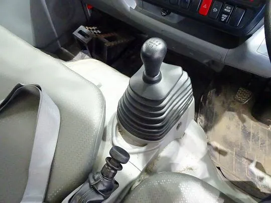 トヨエース 2t FJL 標準ロング アルミバン