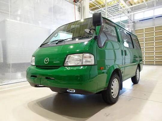ボンゴバン DX 1t 4WD 2/5人乗り 5ドア ガソリン