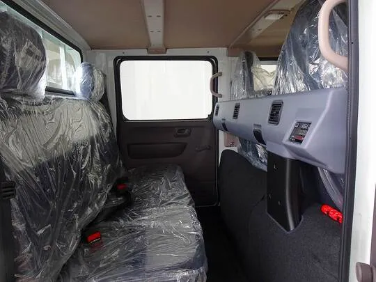 キャンター 2t 全低床 標準 Wキャブ/垂直PG付 未使用車
