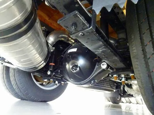 キャンター 2t 全低床 標準 Wキャブ/垂直PG付 未使用車