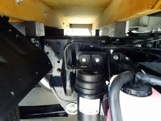 キャンター 2t 全低床 標準 Wキャブ/垂直PG付 未使用車