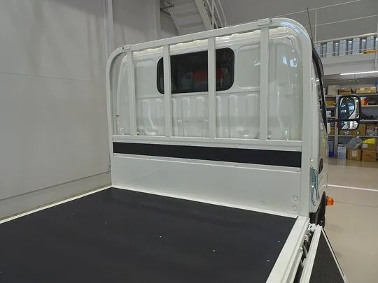 デュトロ 2t FJL 標準 平ボデー