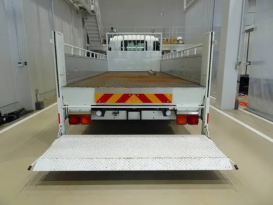 フォワード 3.25t 標準ベッドレス アルミブロック 垂直P/G付 210ps