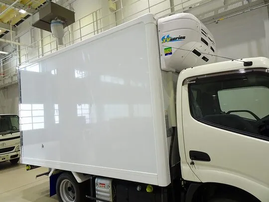 デュトロ 2t FJL 標準 低温冷凍車