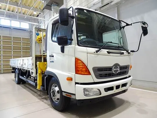 レンジャー 2.5t 標準ベッドレス ユニック4段クレーン付 190ps