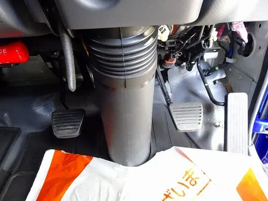 【年次点検済】エルフ 2t 4WD 高床 標準セミロング アルミブロック タダノ4段クレーン付