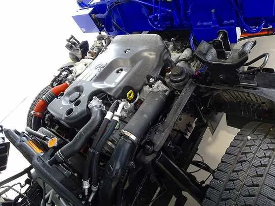 【年次点検済】エルフ 3.65t 高床 標準セミロング タダノ4段クレーン付