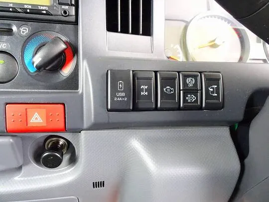 エルフ 2.35t 4WD FFL 深ダンプ