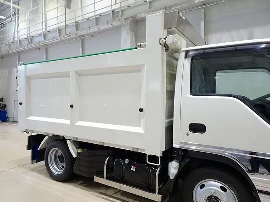 エルフ 2.35t 4WD FFL 深ダンプ