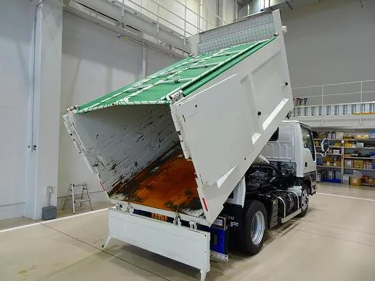 エルフ 2.35t 4WD FFL 深ダンプ