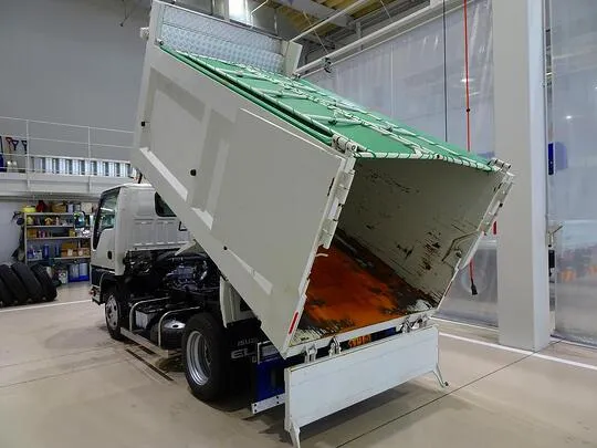 エルフ 2.35t 4WD FFL 深ダンプ