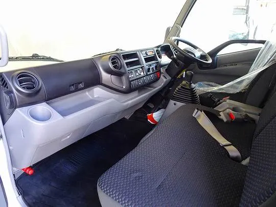 デュトロ 3.5t FJL ワイドロング アルミバン 未使用車