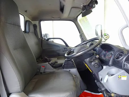 【年次点検済】デュトロ 3t 4WD 高床 標準ロング アルミブロック タダノ4段クレーン付