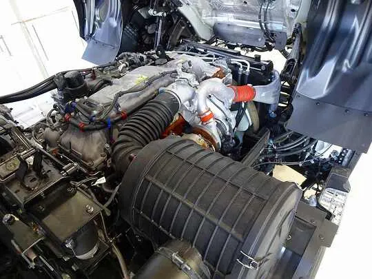 ギガ 9.2t 3軸 2デフ ダンプ 380ps